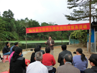 汕尾市科协深入农村基层开展养猪科技服务活动