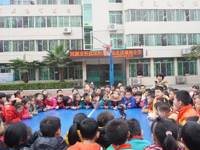 河源市科技馆科普活动走进城南小学