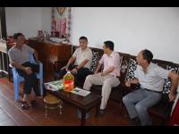 中山市科协党员志愿者探访慰问驻点村老党员和困难党员