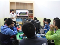 阳江市科技馆举办mBot机器人培训班