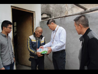 龙湖区科协看望慰问精准扶贫对象陈顺发老人家