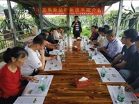 珠海市斗门区科协组织举办火龙果新品种新技术推介会