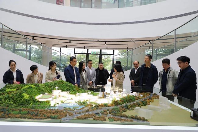 东莞市大岭山镇科协赴香港城市大学(东莞)参观交流