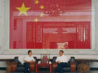 何真一行赴新疆商谈对口援建工作