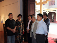 佛山市领导参观“一带一路”陶瓷文化展览