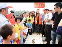 广州市民热情参与“世界气象日”主题科普活动