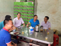 《南方日报》等媒体采访连南县科技养殖户