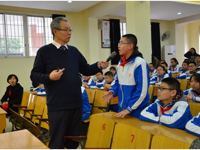 江门市科普希望行——白武明研究员在怡福中学作《地球内部探秘》报告