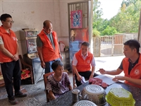 云浮市云安区科协联合区工信局开展扶残助残活动