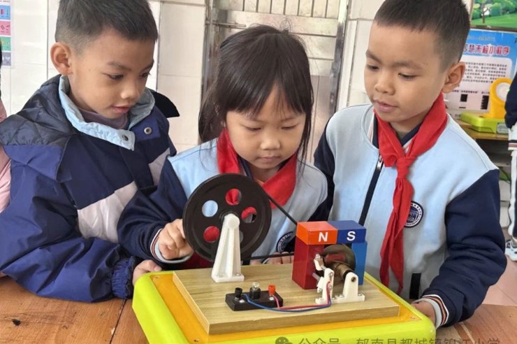 云浮市郁南县举办第四届校园体艺科普节