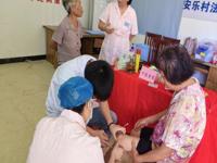 茂名市电白区科协举办“全国科普日系列活动”之“走进安乐公益科普义诊活动”